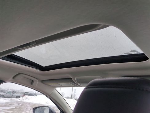 Used 2024 MAZDA CX-30 AWD 2.5 S w/ Premium Package image 21