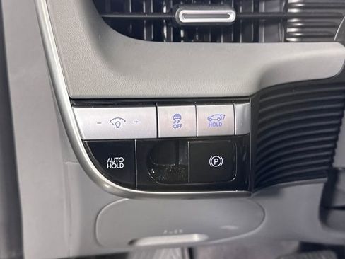 Used 2024 Hyundai Ioniq 5 SEL image 19