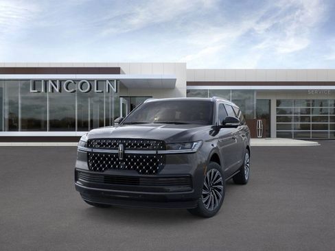 New 2025 Lincoln Navigator Black Label image 2
