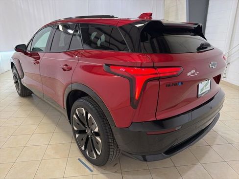 Used 2024 Chevrolet Blazer EV RS AWD/4WD image 3