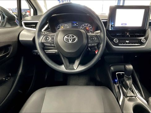 Used 2024 Toyota Corolla LE image 17