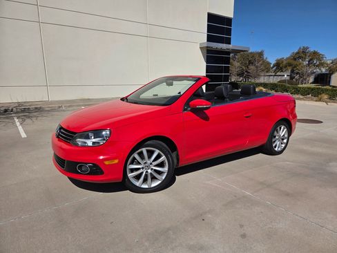 Used 2015 Volkswagen Eos Komfort image 7