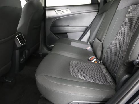 Certified 2026 Kia Sportage LX image 9