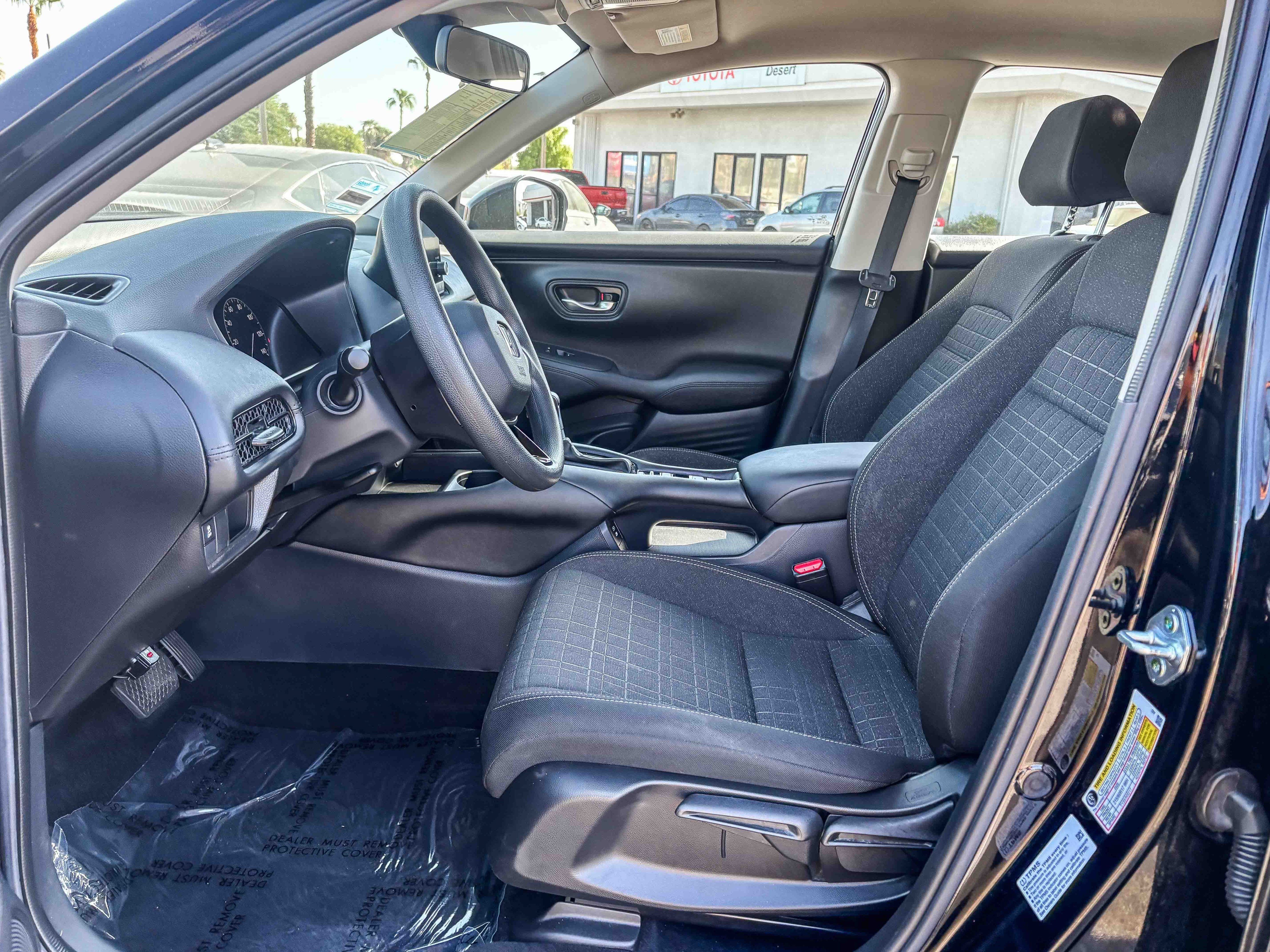 Used 2024 Honda HR-V LX image 20