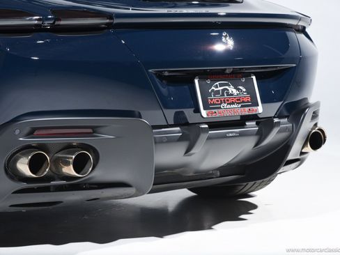 Used 2025 Ferrari Roma Spider RWD image 17