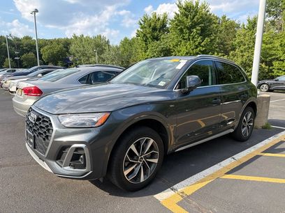 Used 2024 Audi Q5 2.0T Premium w/ Convenience Package