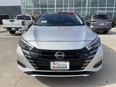 New 2025 Nissan Versa SR w/ Trunk Package image 7