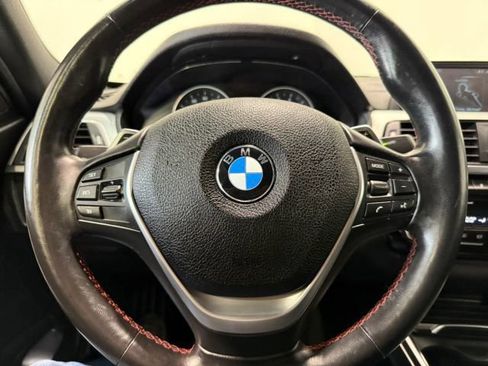 Used 2018 BMW 330i Sedan w/ Shadow Sport Edition RWD image 15