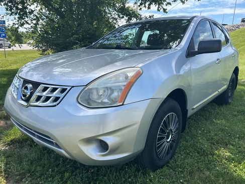 Used 2011 Nissan Rogue S AWD/4WD image 7