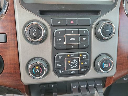 Used 2014 Ford F350 King Ranch AWD/4WD image 14