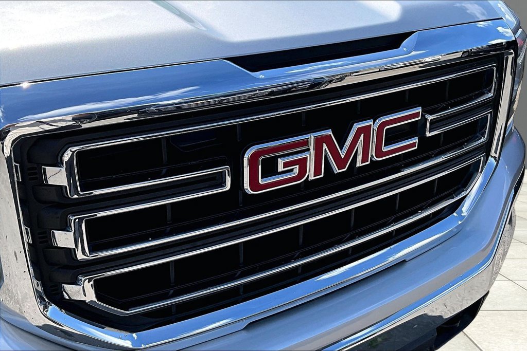 Used 2017 GMC Sierra 1500 SLE w/ SLE Value Package AWD/4WD image 21