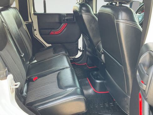 Used 2015 Jeep Wrangler Unlimited Sport AWD/4WD image 20