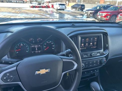 Used 2022 Chevrolet Colorado W/T w/ WT Convenience Package image 14
