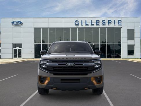 New 2026 Ford Expedition Tremor image 6