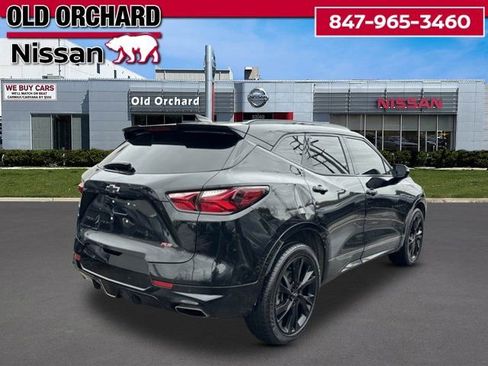 Used 2022 Chevrolet Blazer RS w/ Enhanced Convenience Package AWD/4WD image 3