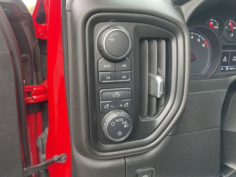 Certified 2024 Chevrolet Silverado 1500 W/T w/ WT Value Package image 19