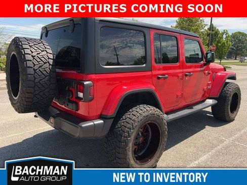 Used 2020 Jeep Wrangler Unlimited Sahara AWD/4WD image 5
