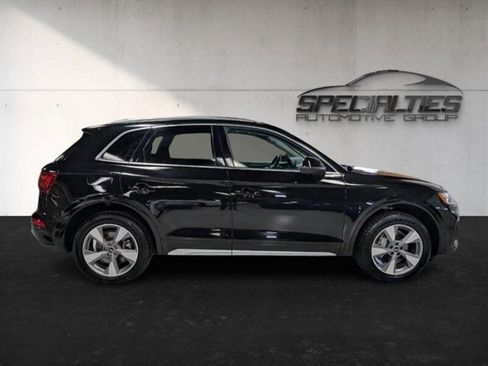 Used 2023 Audi Q5 Prestige w/ Prestige Package image 11