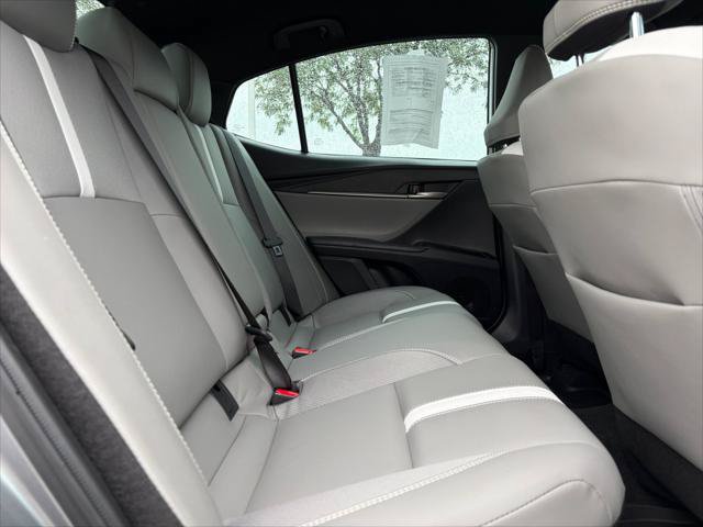 Certified 2025 Toyota Camry SE AWD/4WD image 18