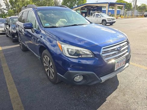 Used 2015 Subaru Outback 2.5i Limited AWD/4WD image 3