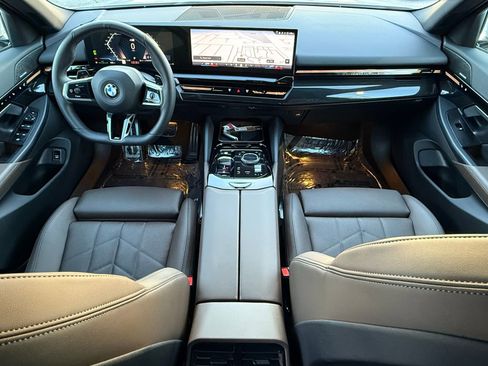 Certified 2024 BMW 530i w/ M Sport Package image 31