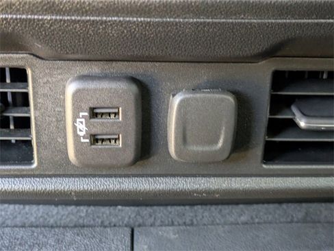 Used 2021 Chevrolet Silverado 1500 RST image 16