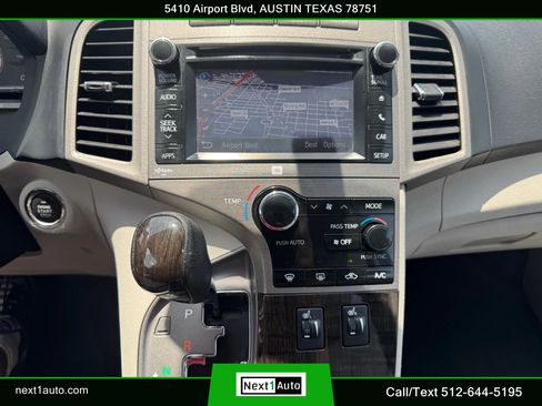 Used 2013 Toyota Venza XLE w/ XLE Premium Pkg AWD/4WD image 24
