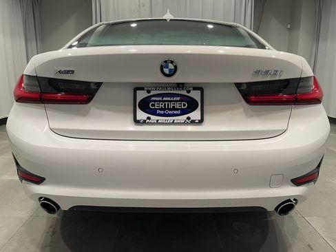 Used 2021 BMW 330i xDrive Sedan w/ Convenience Package image 6