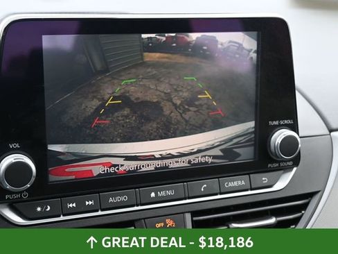 Used 2024 Nissan Altima 2.5 SR image 31