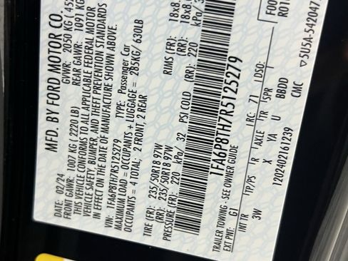 Used 2024 Ford Mustang Premium image 33