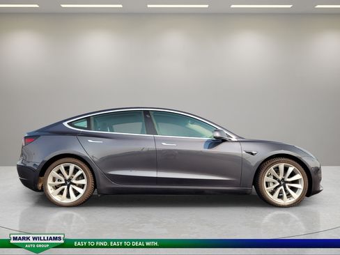 Used 2018 Tesla Model 3 Long Range AWD/4WD image 2