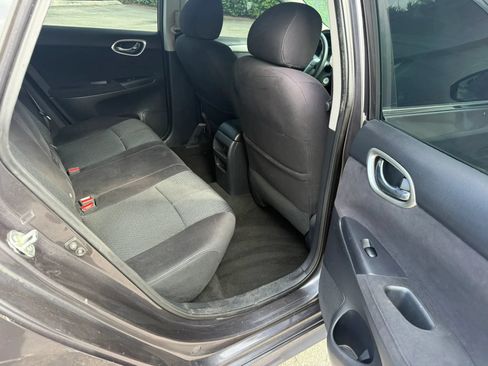 Used 2014 Nissan Sentra SR FWD image 7