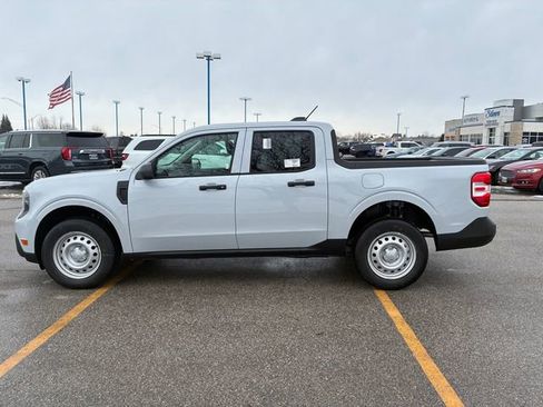 New 2026 Ford Maverick XL image 7