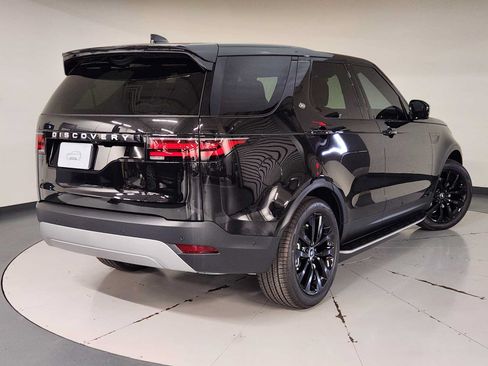 Used 2026 Land Rover Discovery S AWD/4WD image 2