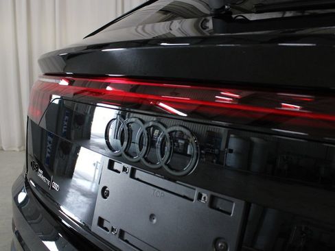 New 2026 Audi Q8 Premium Plus AWD/4WD image 31