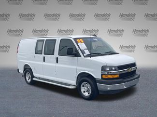 Used 2025 Chevrolet Express 2500 w/ Driver Convenience Package RWD video 2