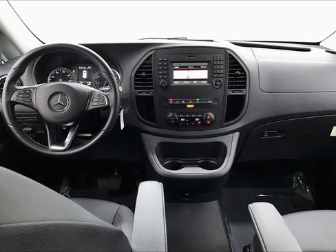 Used 2019 Mercedes-Benz Metris Passenger image 16