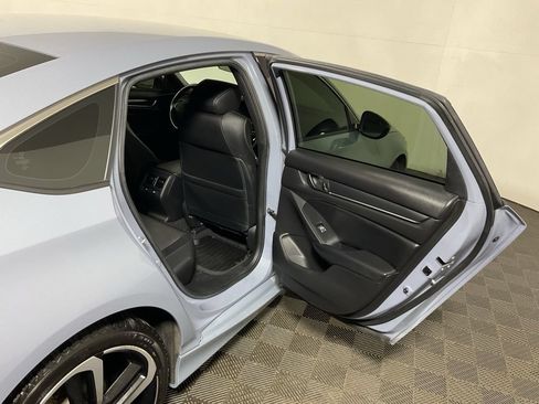 Used 2021 Honda Accord Sport image 32