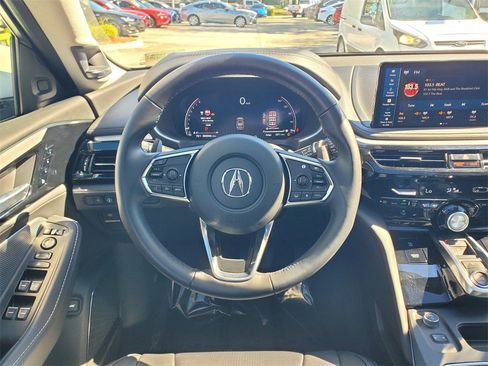 Used 2025 Acura MDX Technology Package image 25