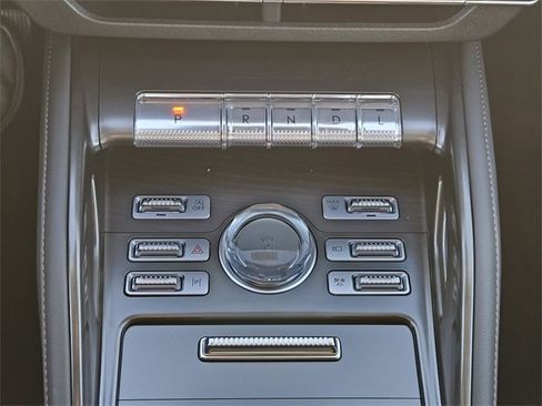 New 2026 Lincoln Nautilus Reserve image 18