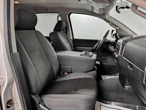 Used 2014 Nissan Titan PRO-4X AWD/4WD image 10