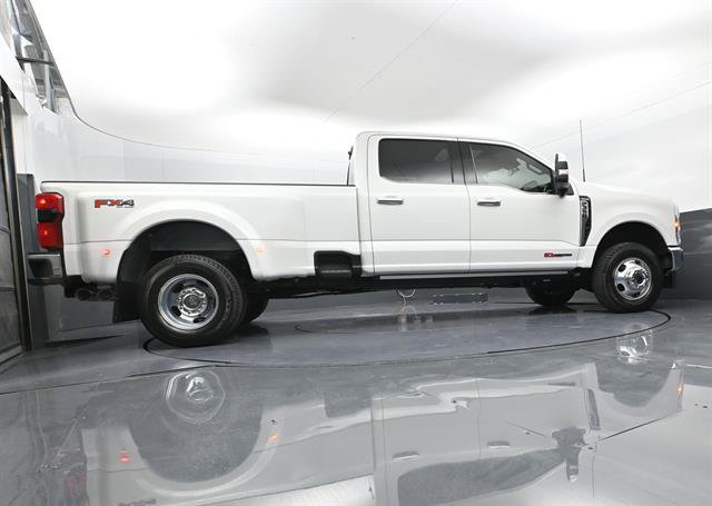 Certified 2025 Ford F350 King Ranch w/ Chrome Package AWD/4WD image 41