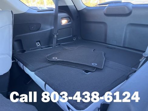 Used 2025 Ford Explorer Platinum w/ Ultimate Package image 16