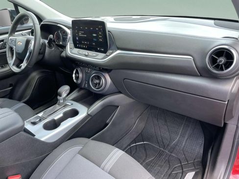 Used 2023 Chevrolet Blazer LT w/ Midnight/Sport Edition FWD image 18