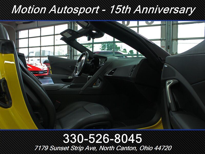 Used 2017 Chevrolet Corvette Stingray Convertible RWD image 30