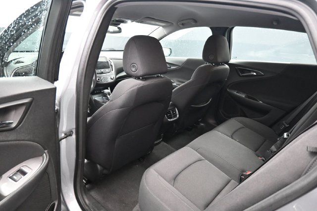 Used 2024 Chevrolet Malibu LT FWD image 12
