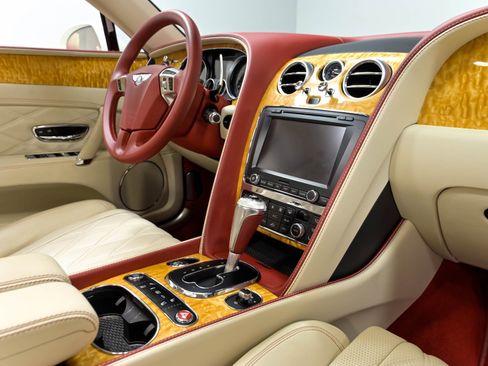Used 2016 Bentley Flying Spur W12 AWD/4WD image 27