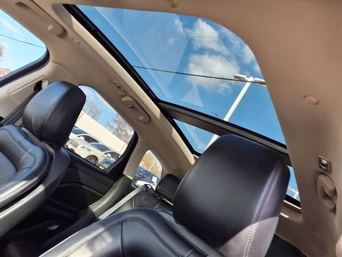 Certified 2023 Lincoln Corsair Reserve w/ Equipment Group 201A image 7