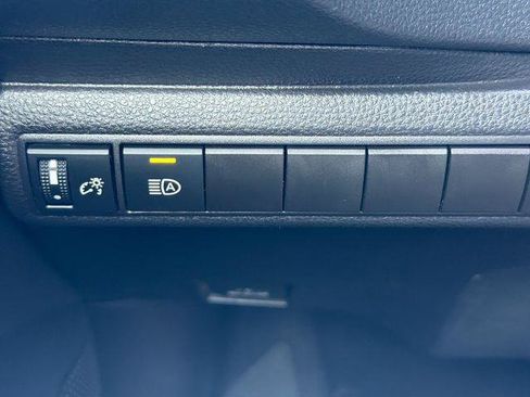 Certified 2026 Toyota Corolla XSE FWD image 25