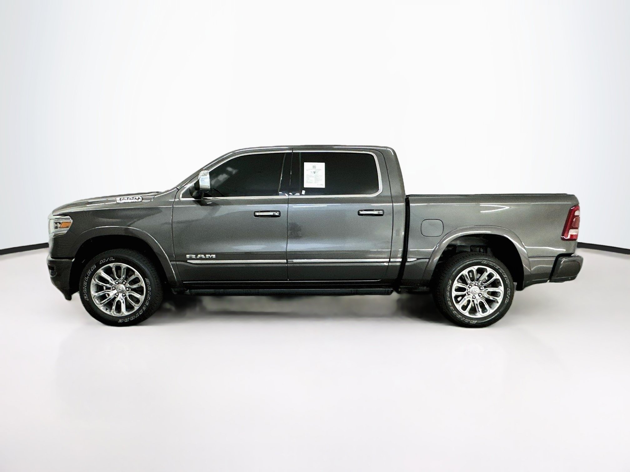 Used 2019 RAM 1500 Limited AWD/4WD image 4